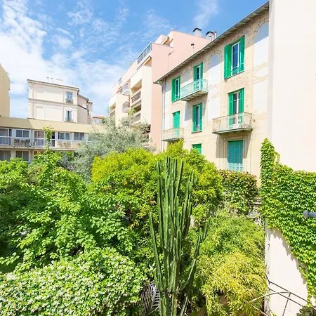 Villarey - Centre - 80 M De La - Climatise شقة